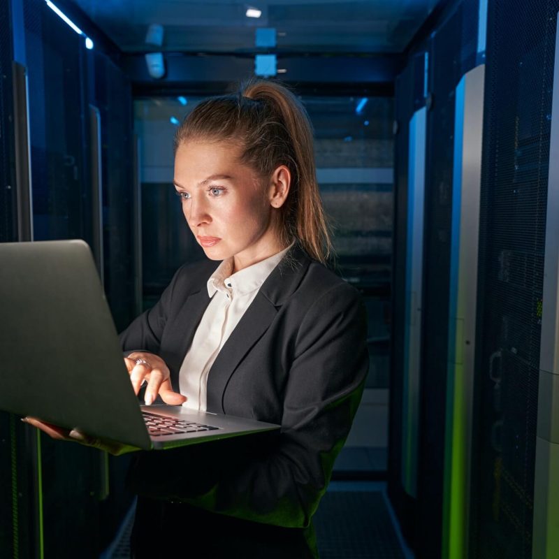 young-attractive-woman-working-in-server-room-1.jpg